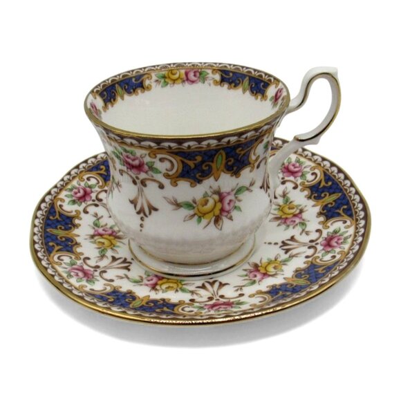 QUEENS KENILWORTH Floral Cup And Saucer With Gold Accents England Vintage - Picture 4 of 10